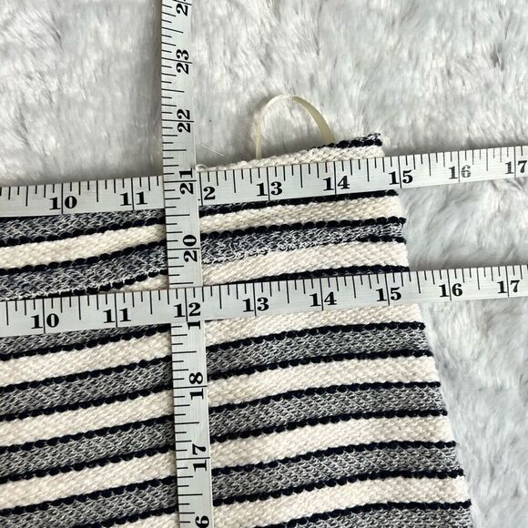 J. Crew Women's Blue & Cream Back Zip Vented Striped Terry Pencil Skirt Size 4 - Picture 3 of 5